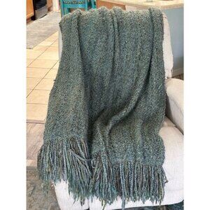 Kennebunk Home Woven Greens Throw Blanket Very Soft 65"x42" Excellent